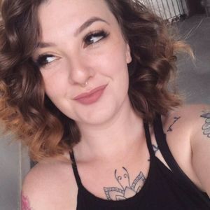 Meet your Posher, Camille